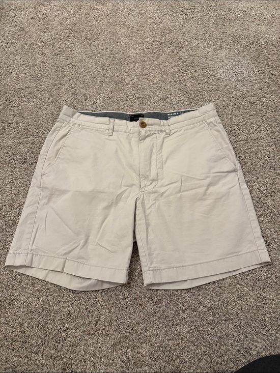 J. Crew Other - J. Crew Men’s Khaki Flat-Front Cotton Shorts 31